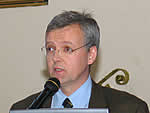 Dr. Klaus Merker